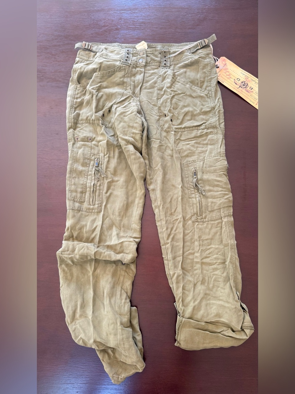 Da-Nang Olive Green Men's Cargo Pants with Multiple Zip Pockets